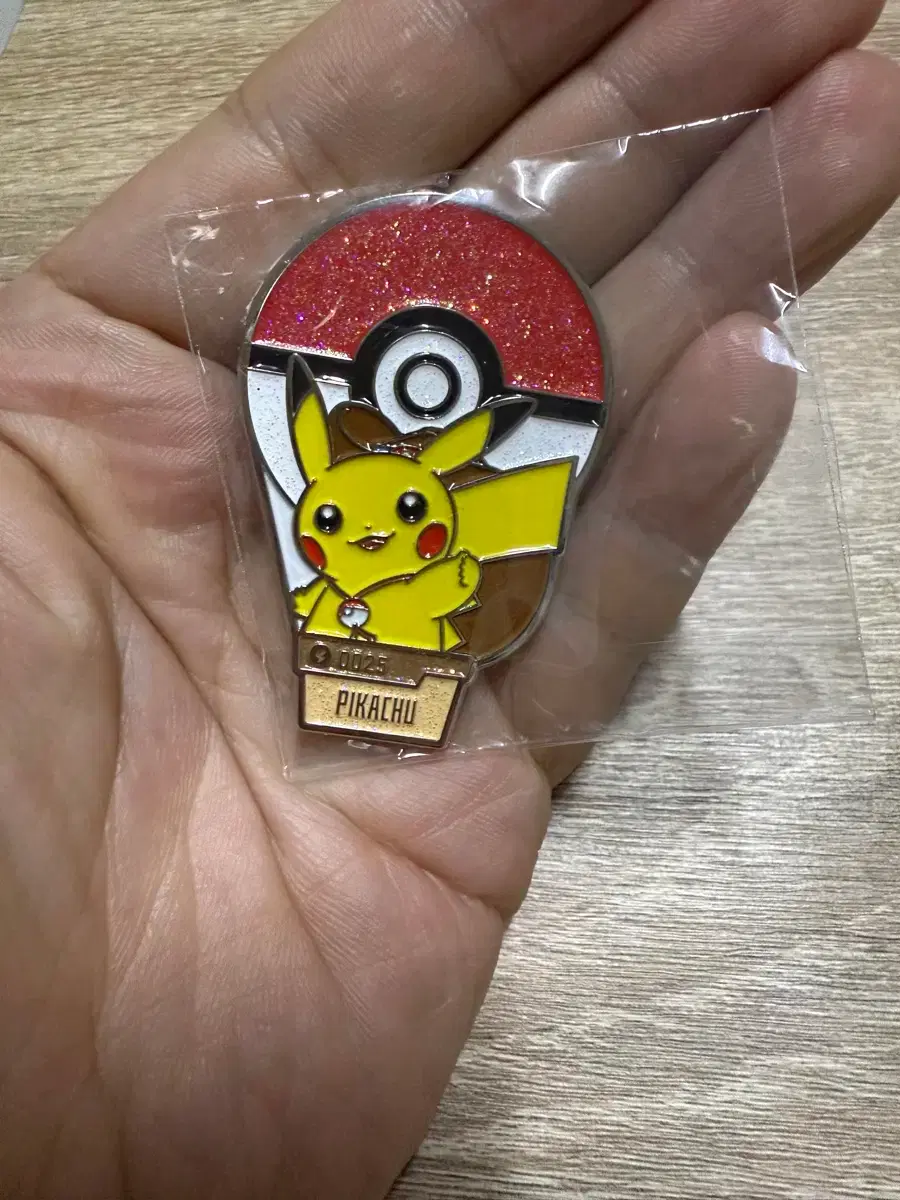 ロッテワールドポケモンマグネット(ピカチュウ)